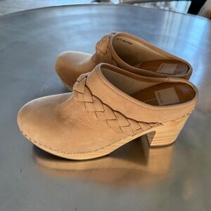 Dolce Vita Wooden Clogs with leather uppers and braided detail size women's 10